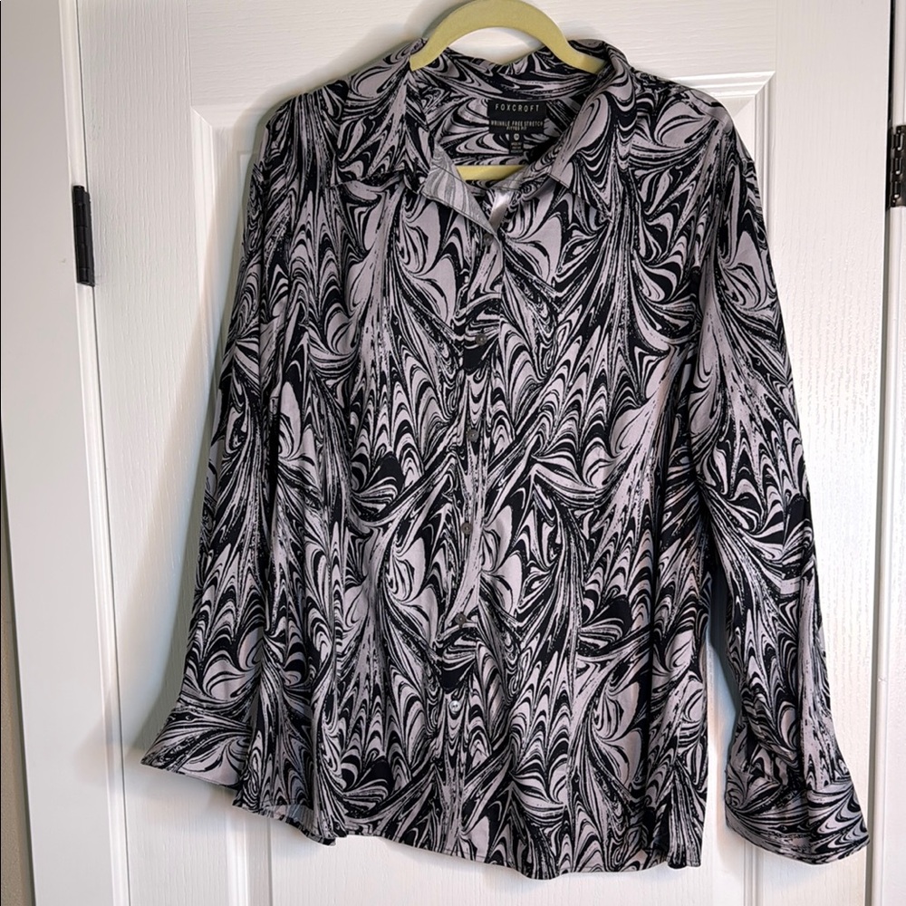 Elegant Black and White Swirl Top